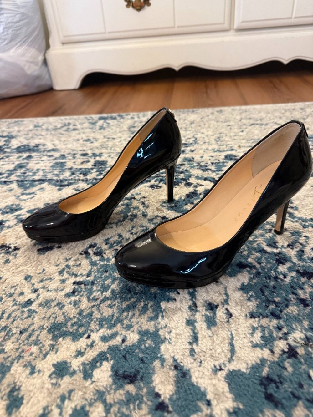 Patent Navy Blue Ivanka Trump Heels Size 7.5